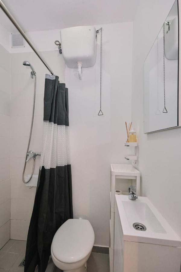 Dada Coliving & Rooms By Serendipia Turismo سانتياغو دي كومبوستيلا المظهر الخارجي الصورة